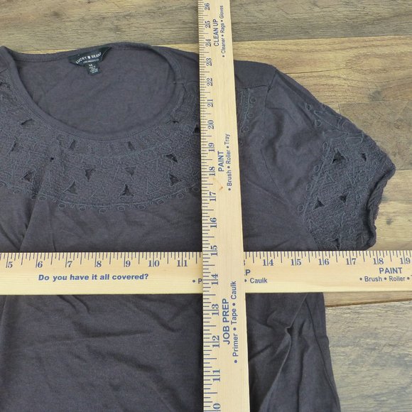 Lucky Brand black top Sz M Embroidered - Picture 5 of 6